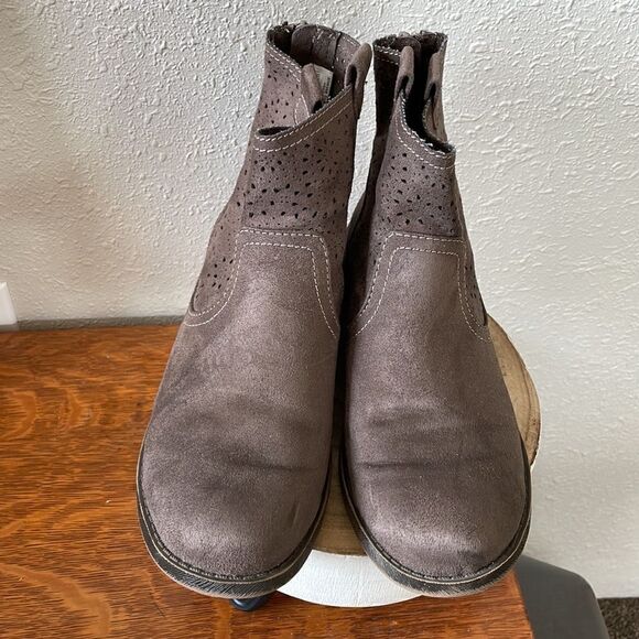 Arizona Jeans Co. Zipper Marco Booties Size 9.5M - Picture 2 of 8